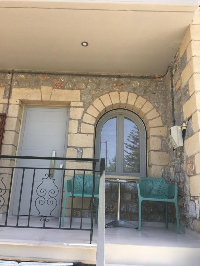 Το Πετρινο / The Petrino Apartments Stoúpa Dış mekan fotoğraf